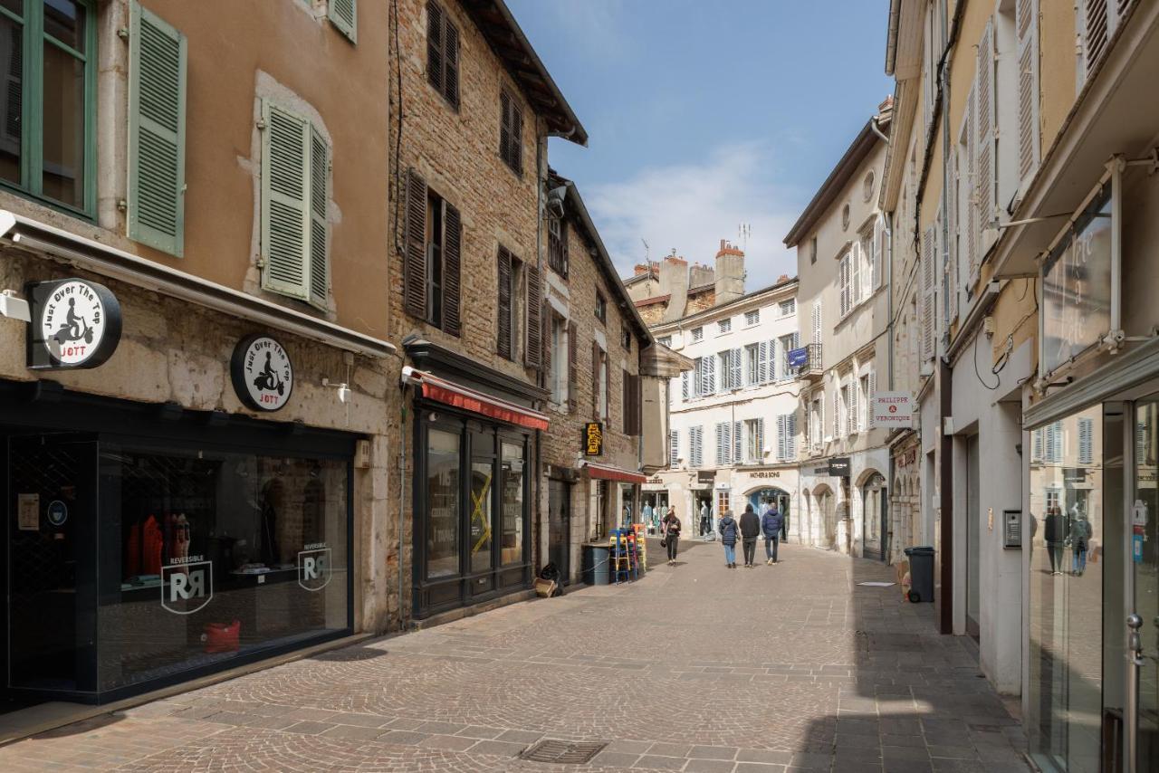 Renaissance Apartment Bourg-en-Bresse Exterior photo